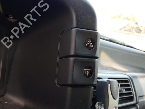 Used Warning switch CITROËN ZX Break (N2) 1.6 i (88 hp) 27101974