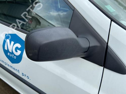 Used Right mirror RENAULT CLIO III (BR0/1, CR0/1) 1.5 dCi (BR17, CR17) (86 hp) 27113824