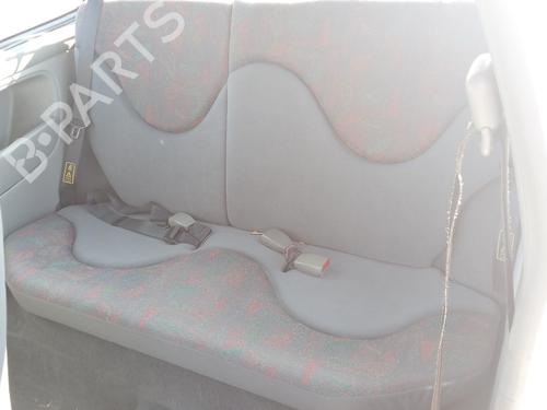 Sæde Bagtil NISSAN MICRA II (K11) 1.3 i 16V (75 hp) 27103821