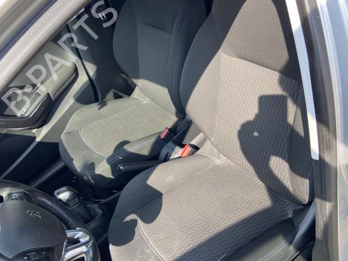 Used Left front seat PEUGEOT 208 I (CA_, CC_) 1.2 VTI 82 (82 hp) 28205851