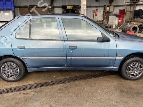 Used Rear right window mechanism Rear right window mechanism PEUGEOT 306 Hatchback (7A, 7C, N3, N5) 1.4 (75 hp) 33720425 33720425