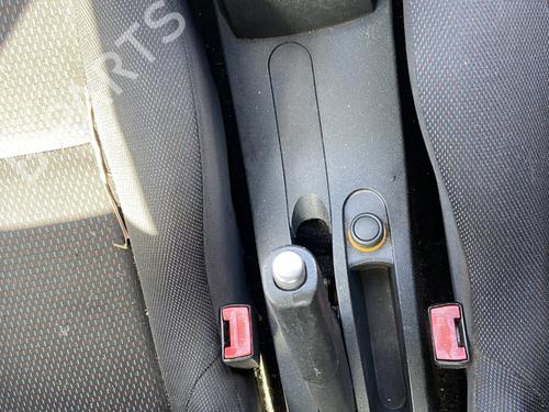 Used Hand brake RENAULT CLIO III (BR0/1, CR0/1) 1.4 16V (98 hp) 28356867