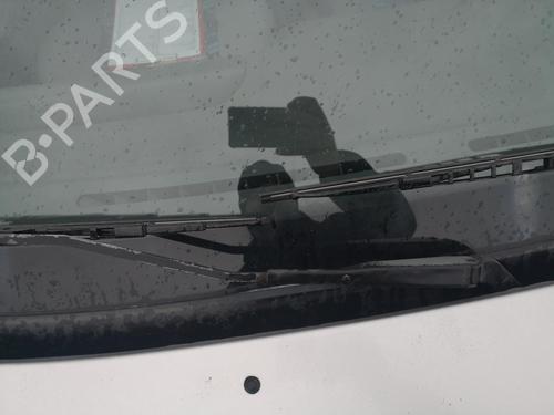 Used Front windshield wiper arm PEUGEOT 106 II (1A_, 1C_) 1.1 i (60 hp) 27132238