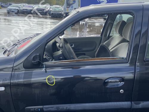 Serratura anteriore sinistra RENAULT CLIO II (BB_, CB_) 1.5 dCi (B/CB07) (65 hp) 29725784