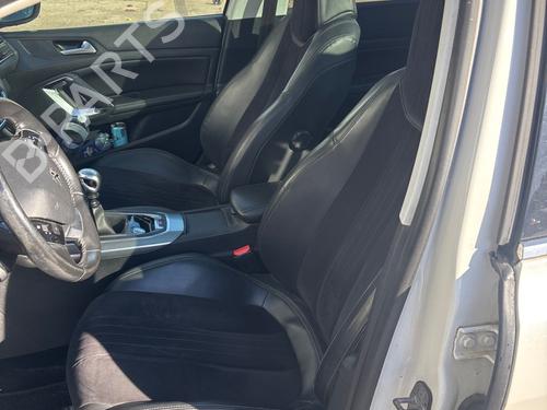 Used Right front window switch Right front window switch PEUGEOT 308 II (LB_, LP_, LW_, LH_, L3_) 1.6 HDi / BlueHDi 115 (115 hp) 40013541 40013541
