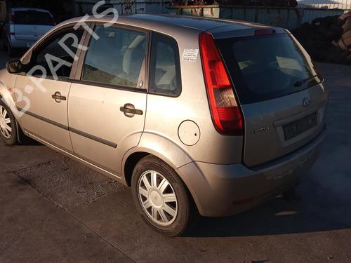 Essieu arrière FORD FIESTA V (JH_, JD_) 1.4 16V (80 hp) 32121850