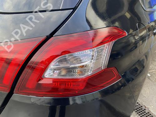 Used Right taillight Right taillight PEUGEOT 308 II (LB_, LP_, LW_, LH_, L3_) 2.0 BlueHDi 150 (150 hp) 32044533 32044533