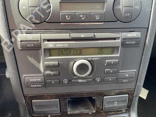 Used Radio FORD MONDEO III (B5Y) 2.0 16V TDDi / TDCi (115 hp) 28499289