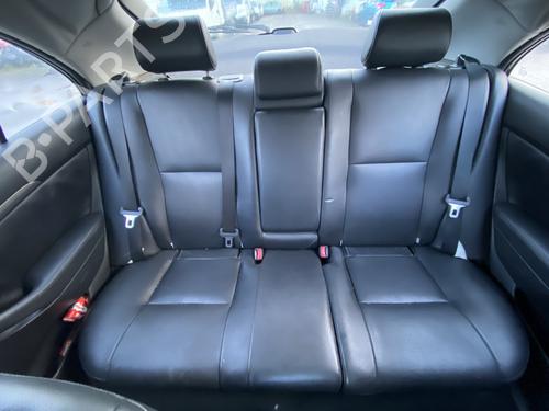 Siège arrière TOYOTA AVENSIS (_T25_) 2.2 D-CAT (ADT251_, ADT251R) (177 hp) 32135734