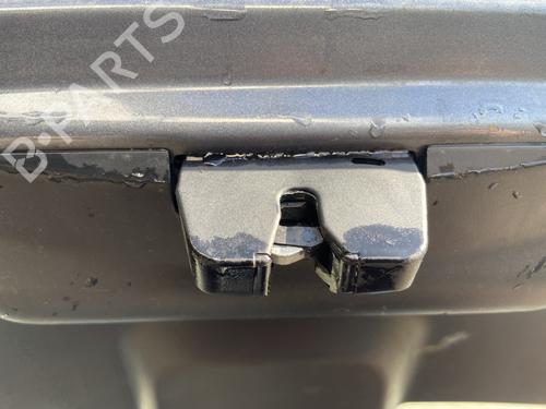 Used Tailgate lock Tailgate lock 32990128 32990128