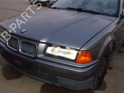 Phare gauche BMW 3 (E36) 325 td (115 hp) 27122384