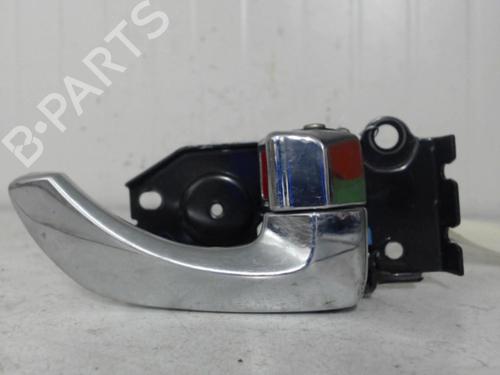 Used Front right interior door handle HYUNDAI SANTA FÉ I (SM) 2.0 CRDi (113 hp) 27116195