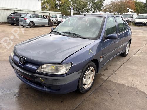 Used Parts PEUGEOT 306 Hatchback (7A, 7C, N3, N5) 1.8 5042583