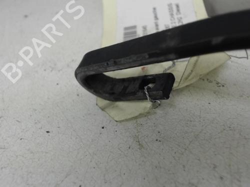 front-windshield-wiper-arm-renault-master-ii-van-fd-1997-1998-1999-2000-2001-2002-2003-2004-2005-2006-2007-2008-2009-2010-2011-2012-2013-27117725 main image