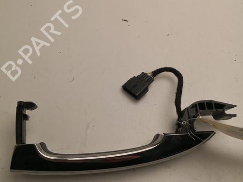 Używane Klamka zewnętrzna drzwi przednich prawych RENAULT MEGANE IV Hatchback (B9A/M/N_) 1.5 Blue dCi 115 (B9A6) (116 hp) 27147831