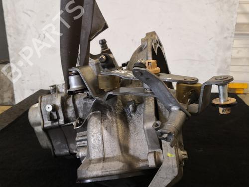 Used Gearbox Gearbox OPEL CORSA D (S07) 1.4 (L08, L68) (90 hp) 27143682 27143682