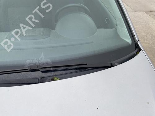 Used Front windshield wiper arm Front windshield wiper arm VW POLO IV (9N_, 9A_) 1.4 TDI (70 hp) 32429156 32429156