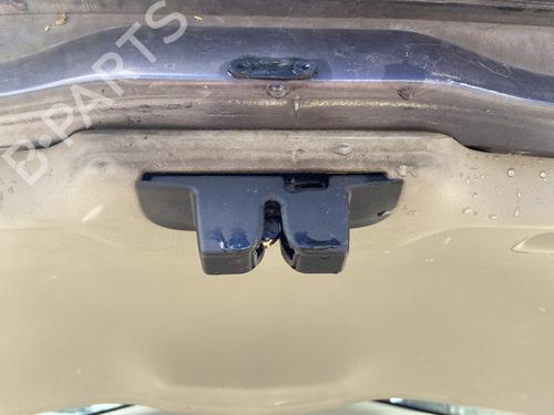 Used Tailgate lock RENAULT SCÉNIC II (JM0/1_) 1.5 dCi (JM02, JM13) (101 hp) 27107873