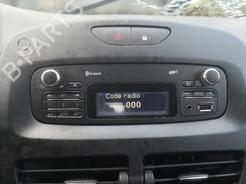 Used Radio RENAULT CLIO IV (BH_) 1.5 dCi 75 (75 hp) 27146588