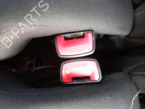 Used Seat buckle TOYOTA COROLLA Verso (ZER_, ZZE12_, R1_) 2.2 D-4D (AUR10_, AUR10R) (136 hp) 27133287