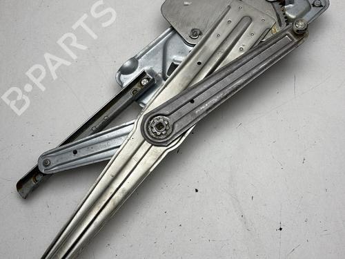 Used Front left window mechanism Front left window mechanism RENAULT TWINGO I (C06_) [1993-2012] 33720448 33720448