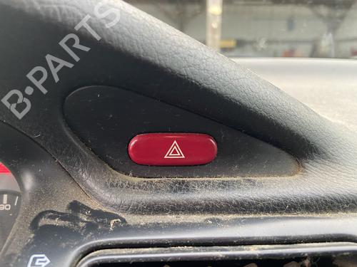 Used Warning switch PEUGEOT 406 (8B) 2.0 HDI 110 (109 hp) 31024651