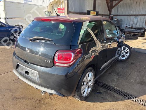 Used Rear right quarter glass Rear right quarter glass DS DS 3 (SA_) 1.6 BlueHDi 100 (SABHY0, SABHYT) (99 hp) 40149654 40149654