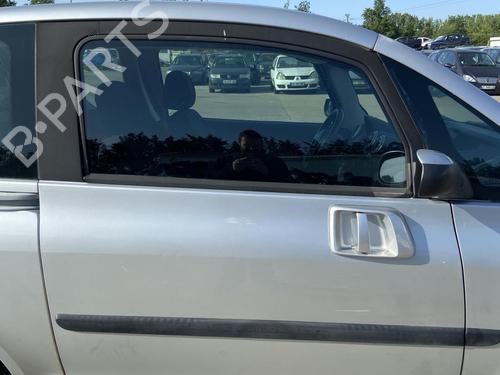 Used Front right door window PEUGEOT 1007 (KM_) 1.4 (75 hp) 27111703