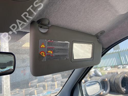 Used Right sun visor RENAULT CLIO II (BB_, CB_) 1.2 16V (BB05, BB0W, BB11, BB27, BB2T, BB2U, BB2V, CB05,... (75 hp) 27208230
