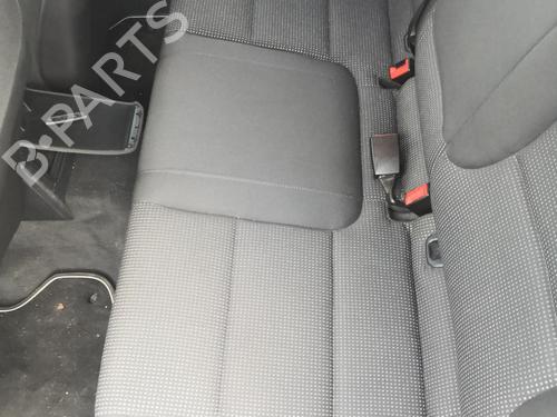 Sæde Bagtil Sæde Bagtil AUDI A3 Sportback (8PA) 2.0 FSI (150 hp) 27130646 27130646