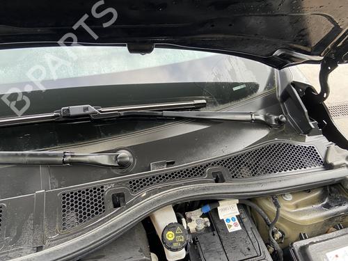 front-windshield-wiper-arm-peugeot-208-ii-ub_-up_-uw_-uj_-2019-32164663 main image