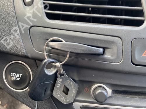 Used Card reader RENAULT LAGUNA III Grandtour (KT0/1) 1.5 dCi (KT0A, KT0R, KT02) (110 hp) 28217560