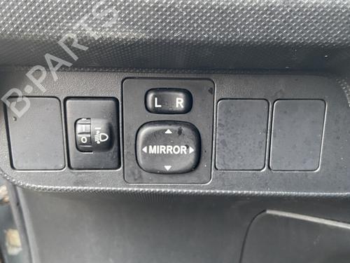 Comando specchietti TOYOTA AURIS (_E15_) 2.0 D-4D (ADE150_, ADE150R) (126 hp) 32087843