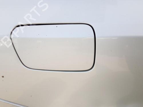 Used Fuel flap RENAULT LAGUNA II (BG0/1_) 1.9 dCi (BG1A, BG1W, BG0G) (110 hp) 27102096