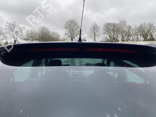 Troisième feu stop CITROËN C4 Picasso I MPV (UD_) 1.6 HDi (109 hp) 32339792
