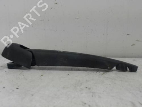 Used Rear windshield wiper arm RENAULT MEGANE II (BM0/1_, CM0/1_) 1.5 dCi (BM0F, BM0T, BM2B, CM0F, CM0T) (82 hp) 27117957