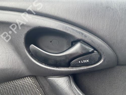 Used Front right interior door handle FORD FOCUS I (DAW, DBW) 1.8 Turbo DI / TDDi (90 hp) 31921486