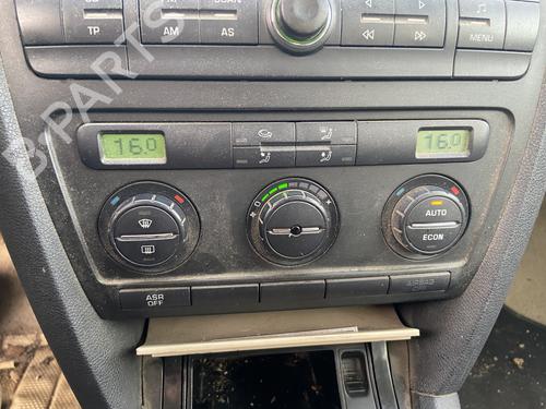 Used Climate control Climate control SKODA OCTAVIA II (1Z3) 1.9 TDI (105 hp) 32746077 32746077