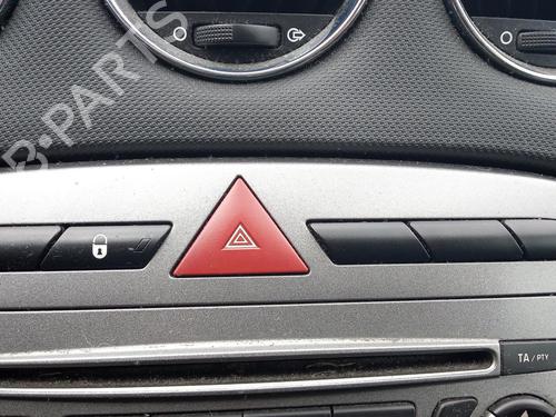 Used Warning switch PEUGEOT 308 I (4A_, 4C_) 1.6 HDi (109 hp) 27134644