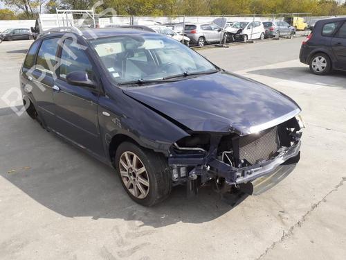 Used Front windshield wiper arm FIAT CROMA (194_) 1.9 D Multijet (194AXB1B) (120 hp) 27119382