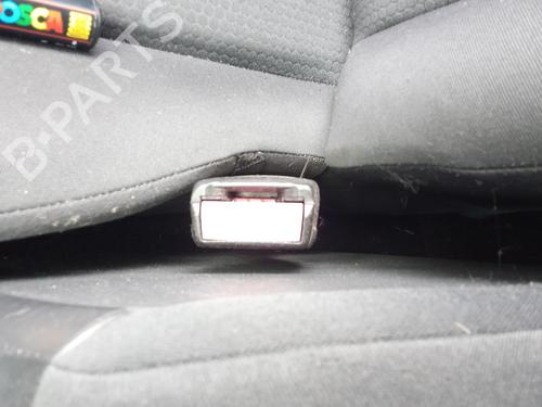 Used Seat buckle RENAULT MEGANE II Estate (KM0/1_) 1.5 dCi (KM02, KM13) (101 hp) 27136972