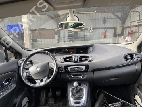 Used Card reader RENAULT SCÉNIC III (JZ0/1_) 1.5 dCi (JZ02, JZ0R) (95 hp) 31279821