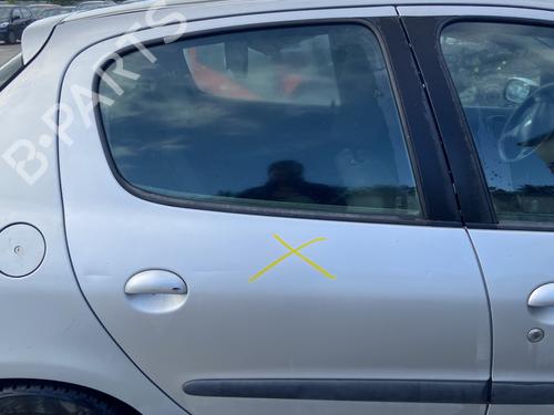 Used Rear right door window PEUGEOT 206 Hatchback (2A/C) 1.4 i (75 hp) 28730902
