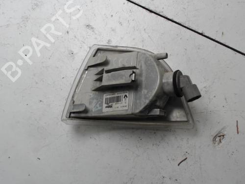 Used Right front indicator Right front indicator RENAULT ESPACE II (J/S63_) 2.1 TD (J633, J634, J/S635, J/S63D) (88 hp) 27123088 27123088