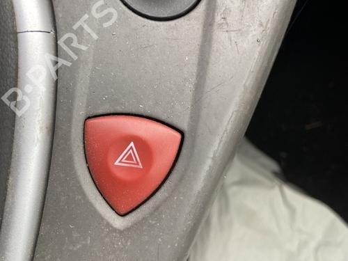 Used Warning switch RENAULT SCÉNIC II (JM0/1_) 1.9 dCi (JM0G, JM12, JM1G, JM2C) (120 hp) 30359574