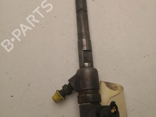 Inyector SUZUKI SWIFT III (MZ, EZ) 1.3 DDiS (RS413D) (75 hp) 32240953