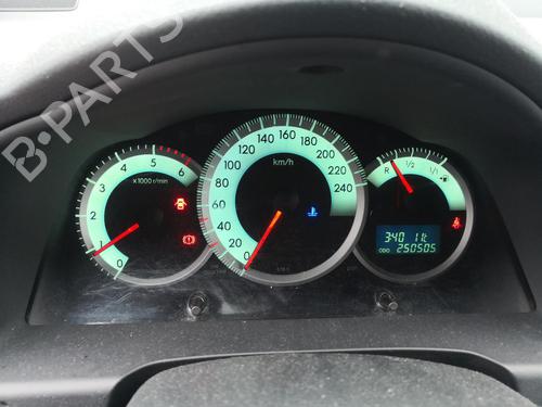 Used Instrument cluster TOYOTA COROLLA Verso (ZER_, ZZE12_, R1_) 2.2 D-4D (AUR10_, AUR10R) (136 hp) 27132357