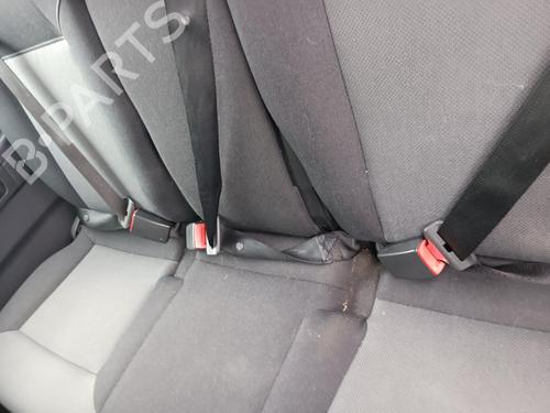 Used Seat buckle OPEL ZAFIRA / ZAFIRA FAMILY B (A05) 1.9 CDTI (M75) (120 hp) 27126087