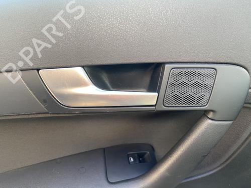 Used Rear left interior door handle AUDI A3 Sportback (8PA) 1.6 TDI (105 hp) 30438978