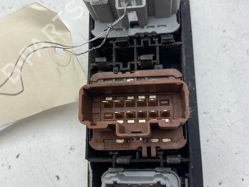 Left front window switch RENAULT SCÉNIC II (JM0/1_) 1.5 dCi (JM1E, JM16) | BP38955701I27 - Image 2